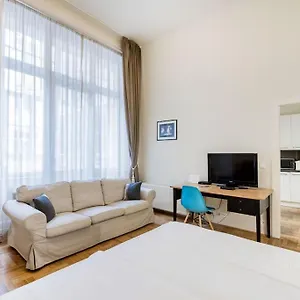 Klarahome Budapest