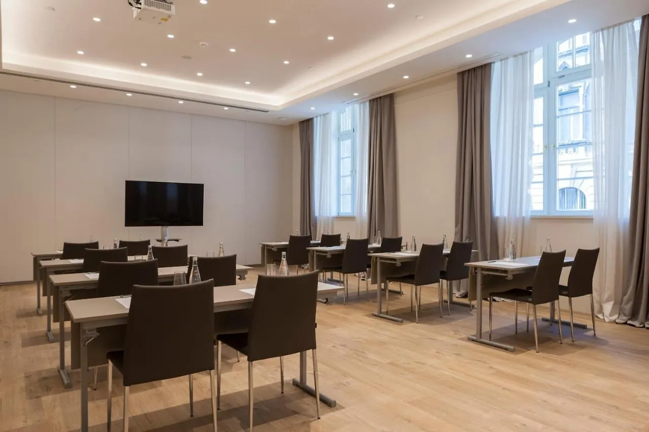 Kozmo Hotel Suites & Spa - Small Luxury Hotels Of The World 布达佩斯