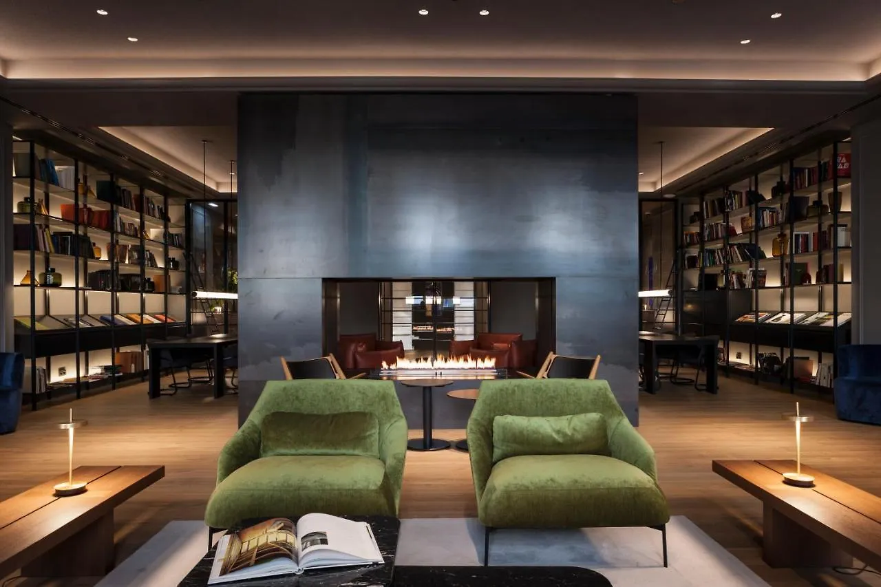 Kozmo Hotel Suites & Spa - Small Luxury Hotels Of The World 布达佩斯 匈牙利